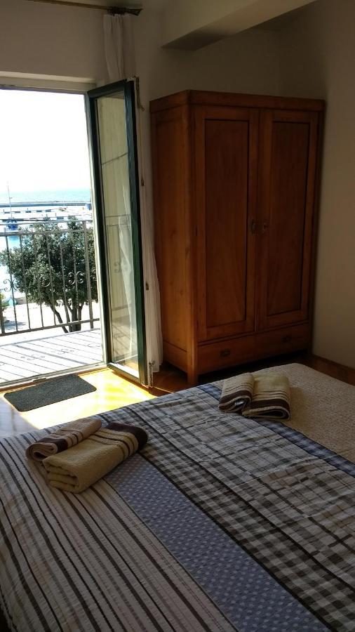 Apartments Monika Novi Vinodolski Eksteriør bilde