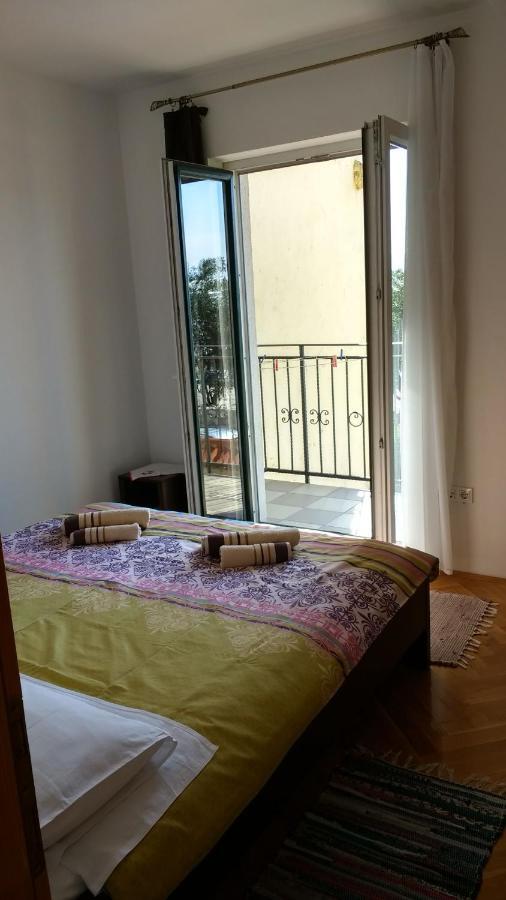 Apartments Monika Novi Vinodolski Eksteriør bilde