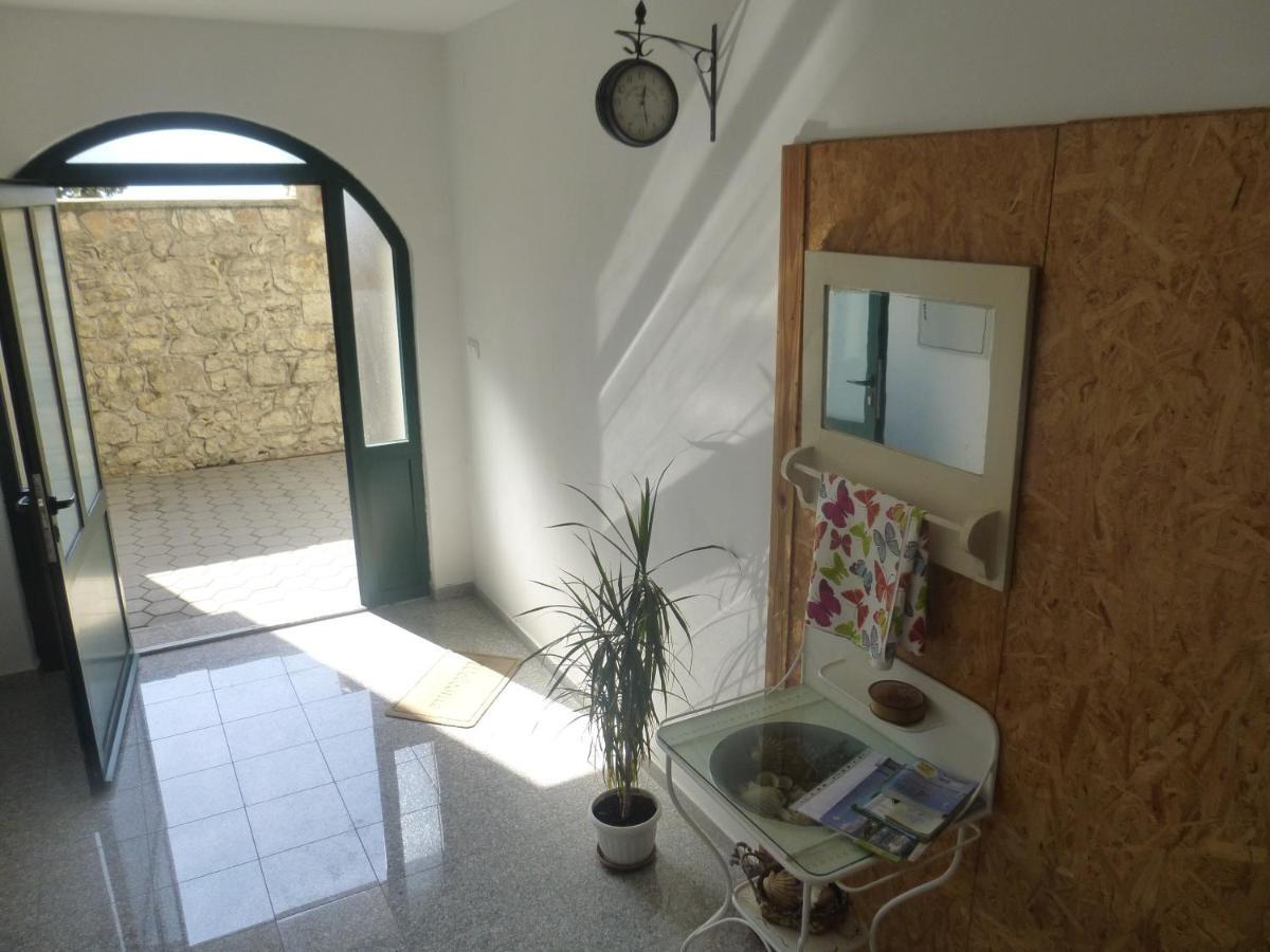 Apartments Monika Novi Vinodolski Eksteriør bilde